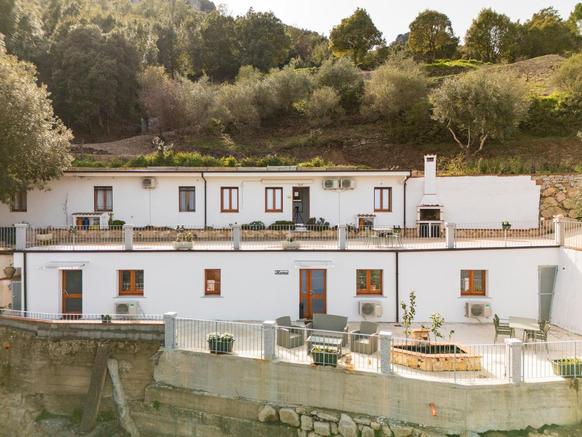Casa Jerzu S'Essia De Su Santu Villa Exterior photo